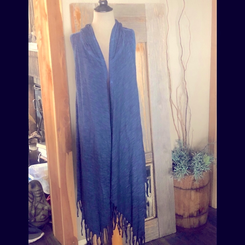 Long  Hooded Vest